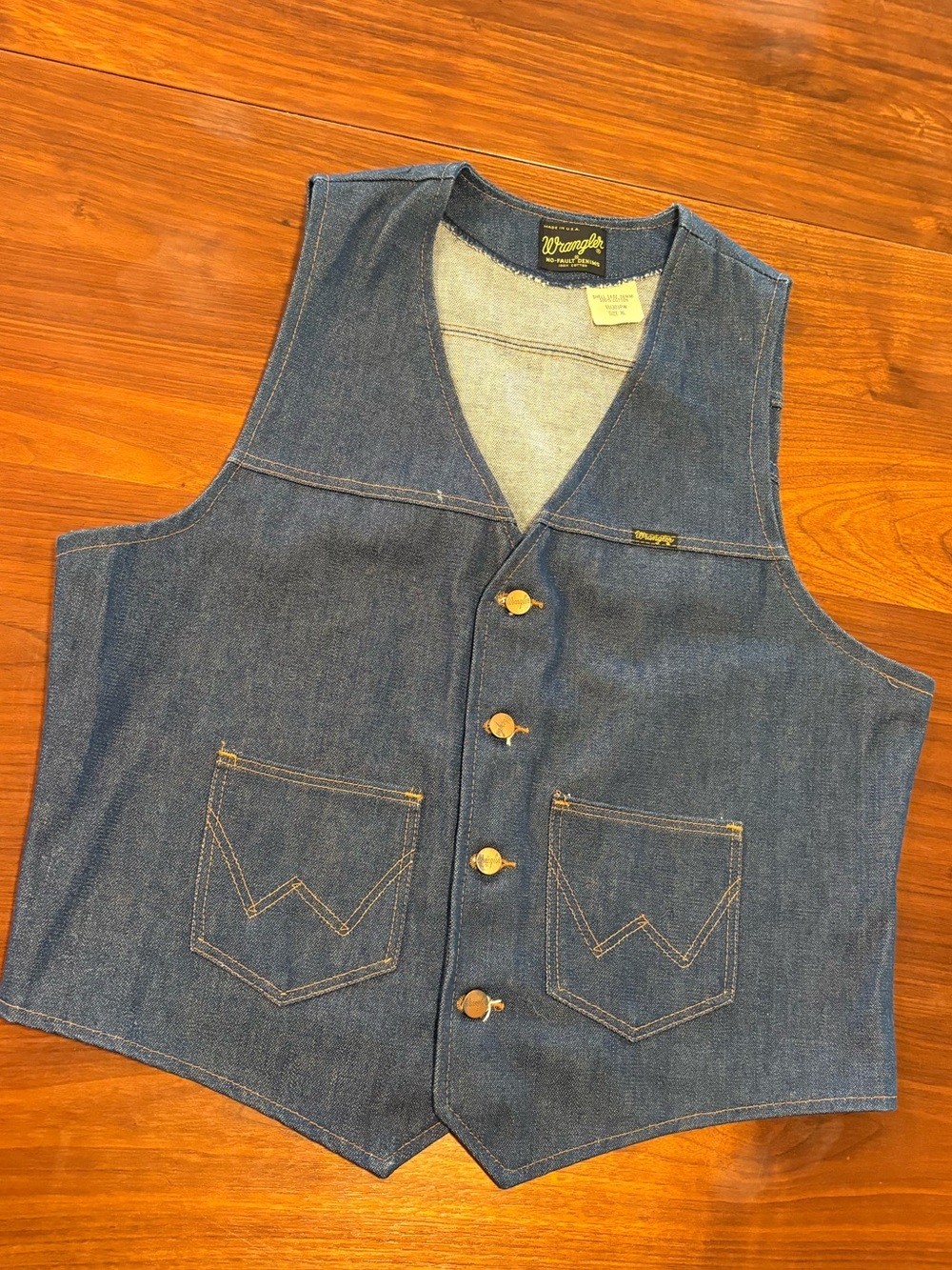 Vintage Wrangler Denim Vest MINT Condition Medium Wash Blue Jean Size:XL